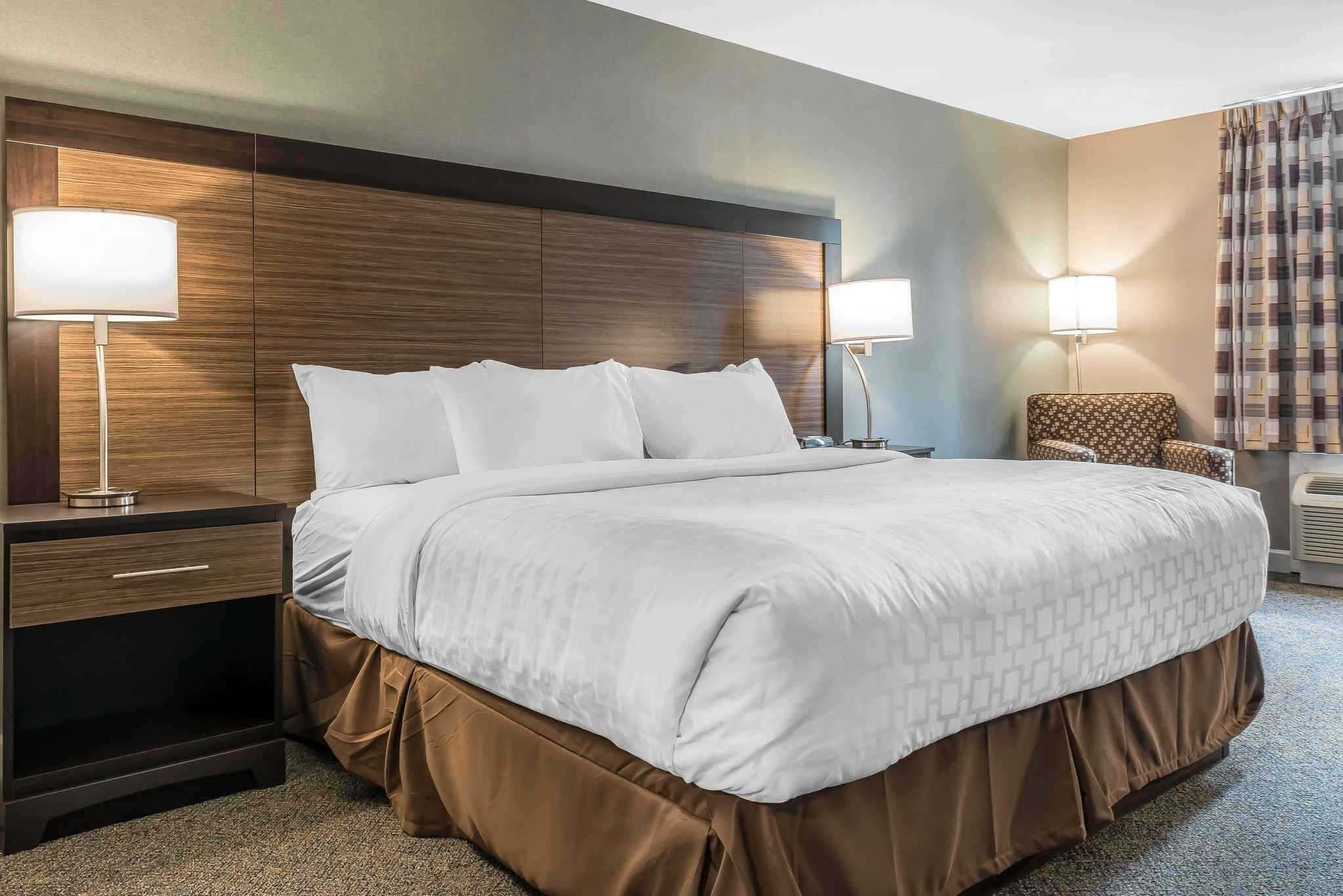 Clarion Inn Belle Vernon Экстерьер фото